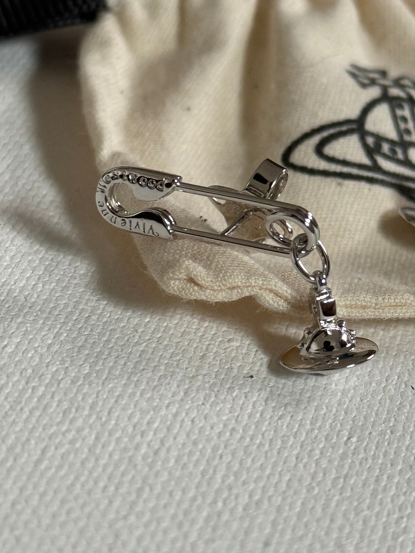 VW Safety Pin 925 Silver Orb Earrings Pre-owned